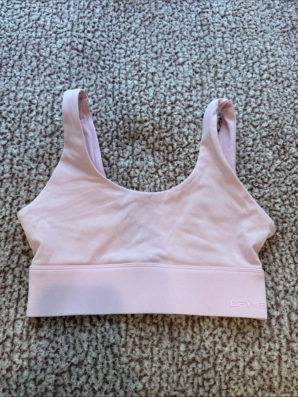 DFYNE Light Pink Smooth Scoop Sports Bra
